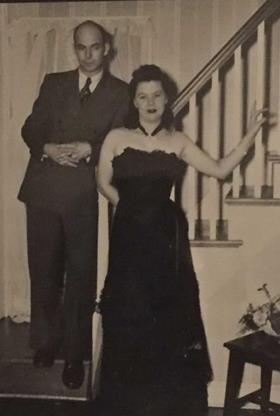 http://image1.findagrave.com/photos/2008/353/30855717_122974213614.jpg