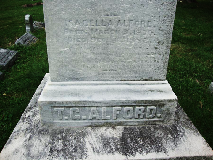 https://images.findagrave.com/photos/2014/221/16539146_1407720744.jpg