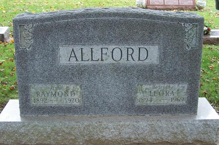 http://image2.findagrave.com/photos/2012/280/55821325_134963726084.jpg