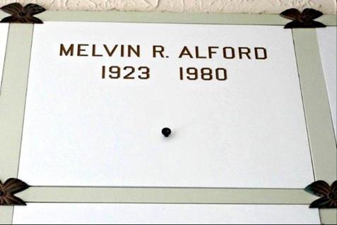 https://images.findagrave.com/photos/2009/304/34170172_125713017959.jpg