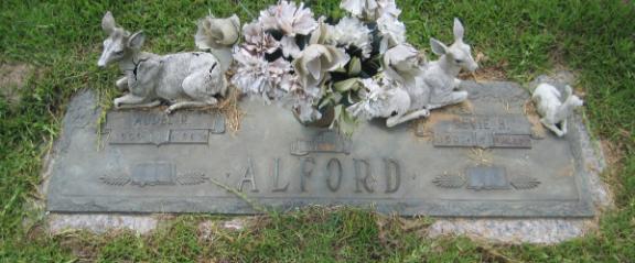 http://image2.findagrave.com/photos/2013/168/36962829_137161653114.jpg