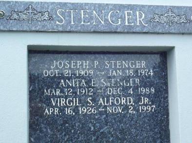 http://image2.findagrave.com/photos/2013/202/37198443_137454615849.jpg