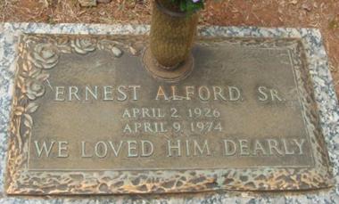 https://images.findagrave.com/photos/2016/202/167253752_1469134163.jpg