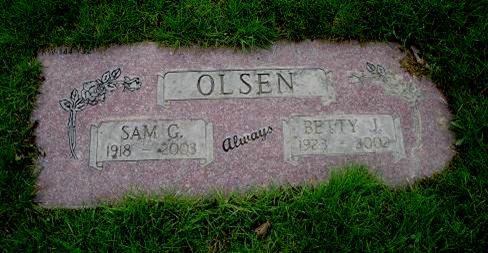 http://image2.findagrave.com/photos/2013/86/98490371_136445996716.jpg